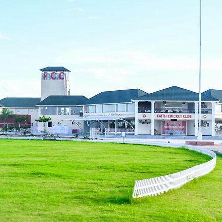 Faith Cricket Club & Resort Bhopal Luaran gambar