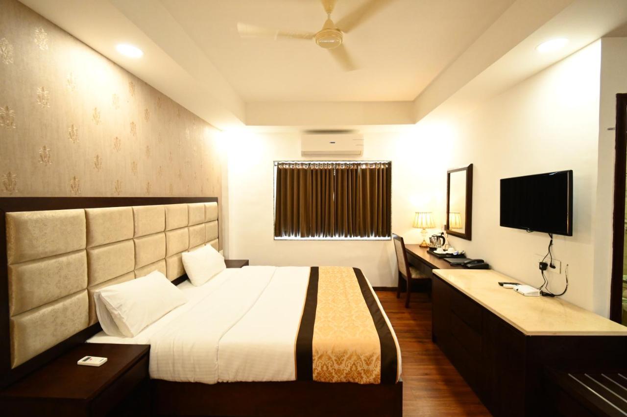 Faith Cricket Club & Resort Bhopal Luaran gambar