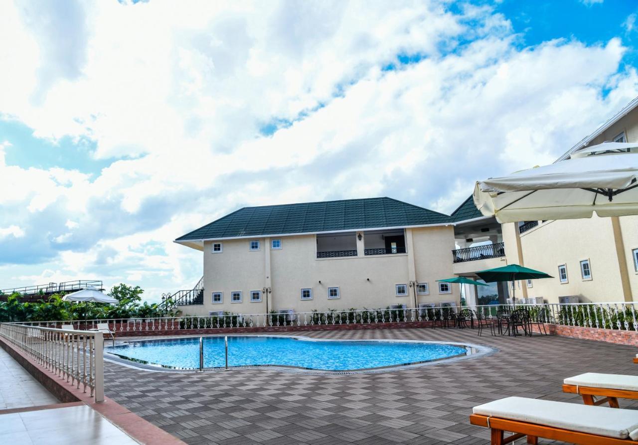Faith Cricket Club & Resort Bhopal Luaran gambar
