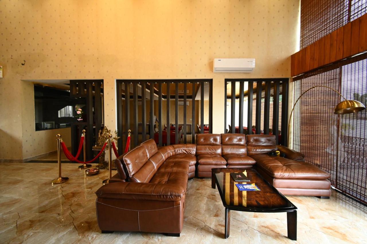 Faith Cricket Club & Resort Bhopal Luaran gambar