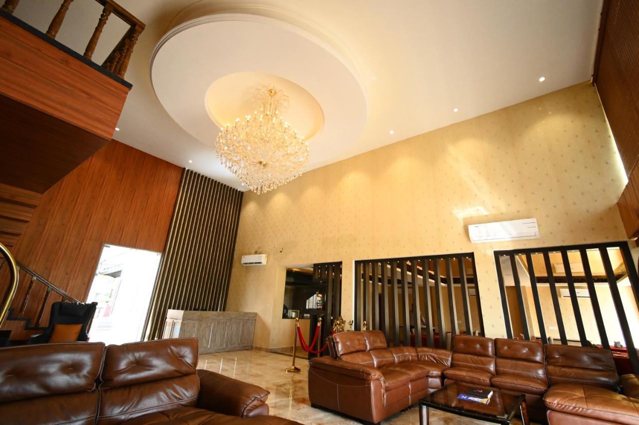 Faith Cricket Club & Resort Bhopal Luaran gambar